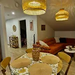 Sunset Apartment, Roduga Korter Uues Majas! *