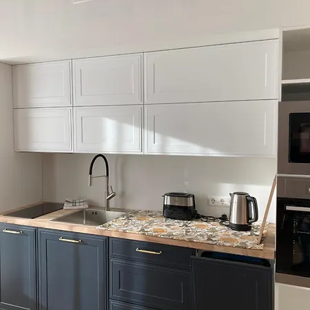 Sunset Apartment, Roduga Korter Uues Majas! * 维尔扬迪