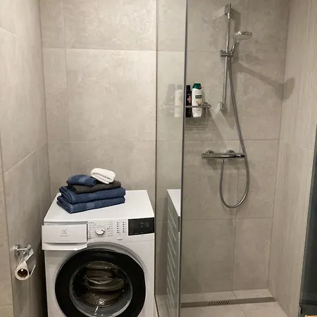 شقة Sunset Apartment, Roduga Korter Uues Majas! *
